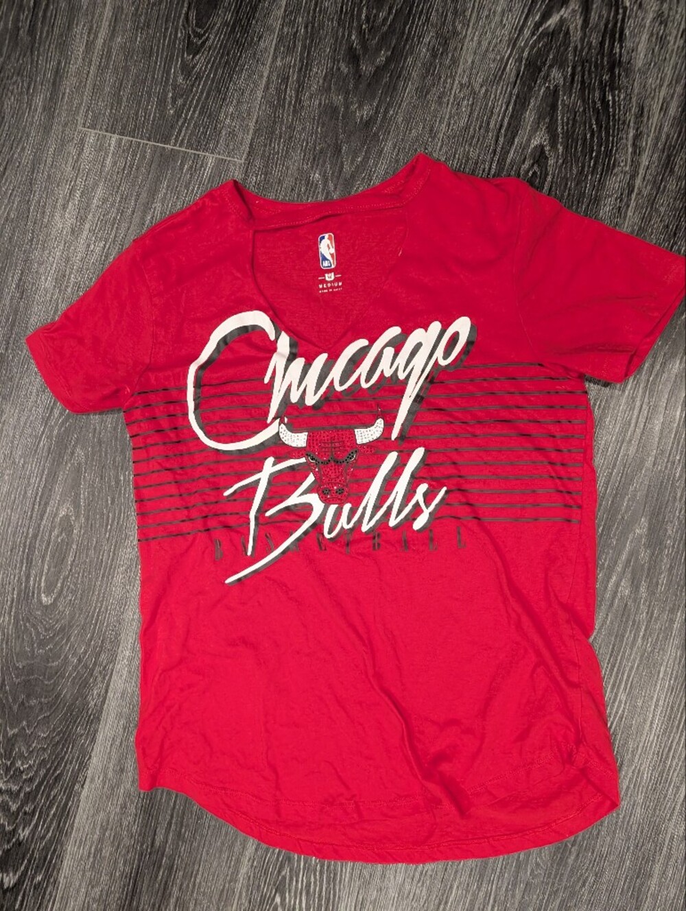 Womens' Chicago Bulls Red NBA Graphic Tee